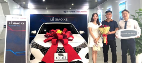 Hyundai Bắc Giang trân trọng bàn giao xe  Hyundai Accent đến gia đình khách hàng (Anh) Nông Văn Vụ